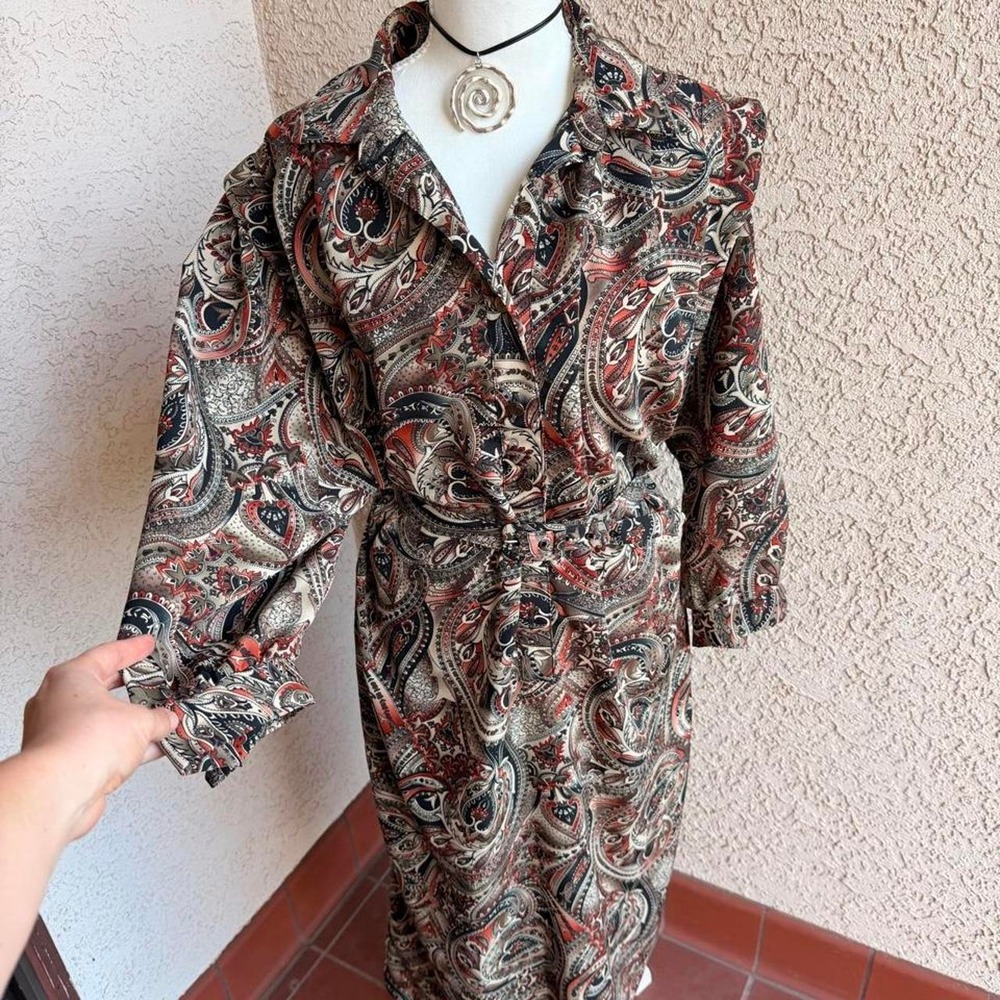 70s paisley print button up dress with belt